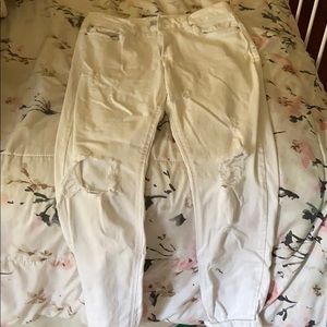 White ripped skinny jeans